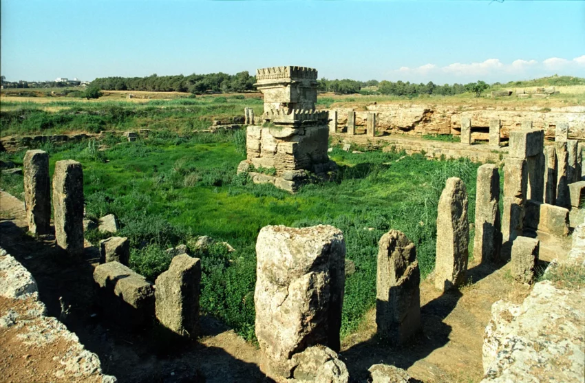 Amrit archaeological site 1